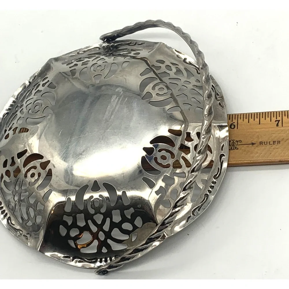 Leonard silverplated bonbon